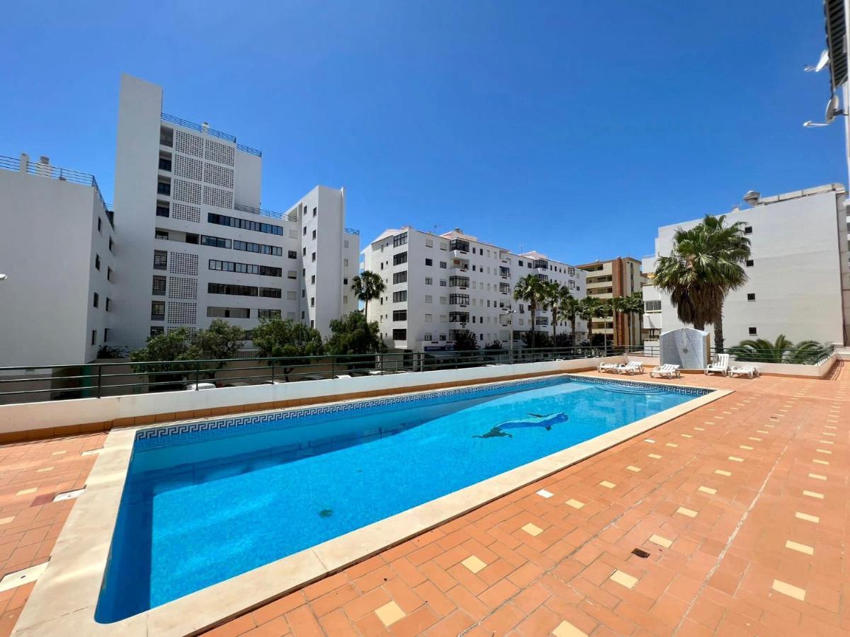 Luxury Modern Beach Apartment Quarteira Esterno foto